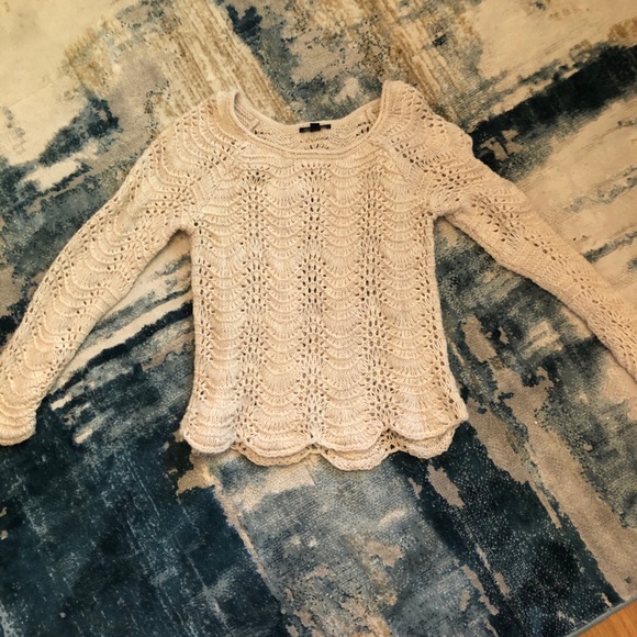 American Eagle Sweater